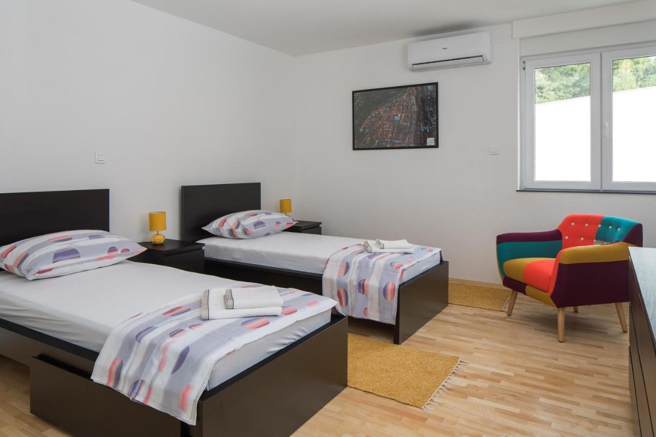 Absolute Beach Villa Omiš Eksteriør billede